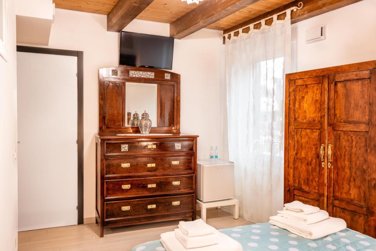 コマッキオ La Casa Di Santino Bed & Breakfast エクステリア 写真